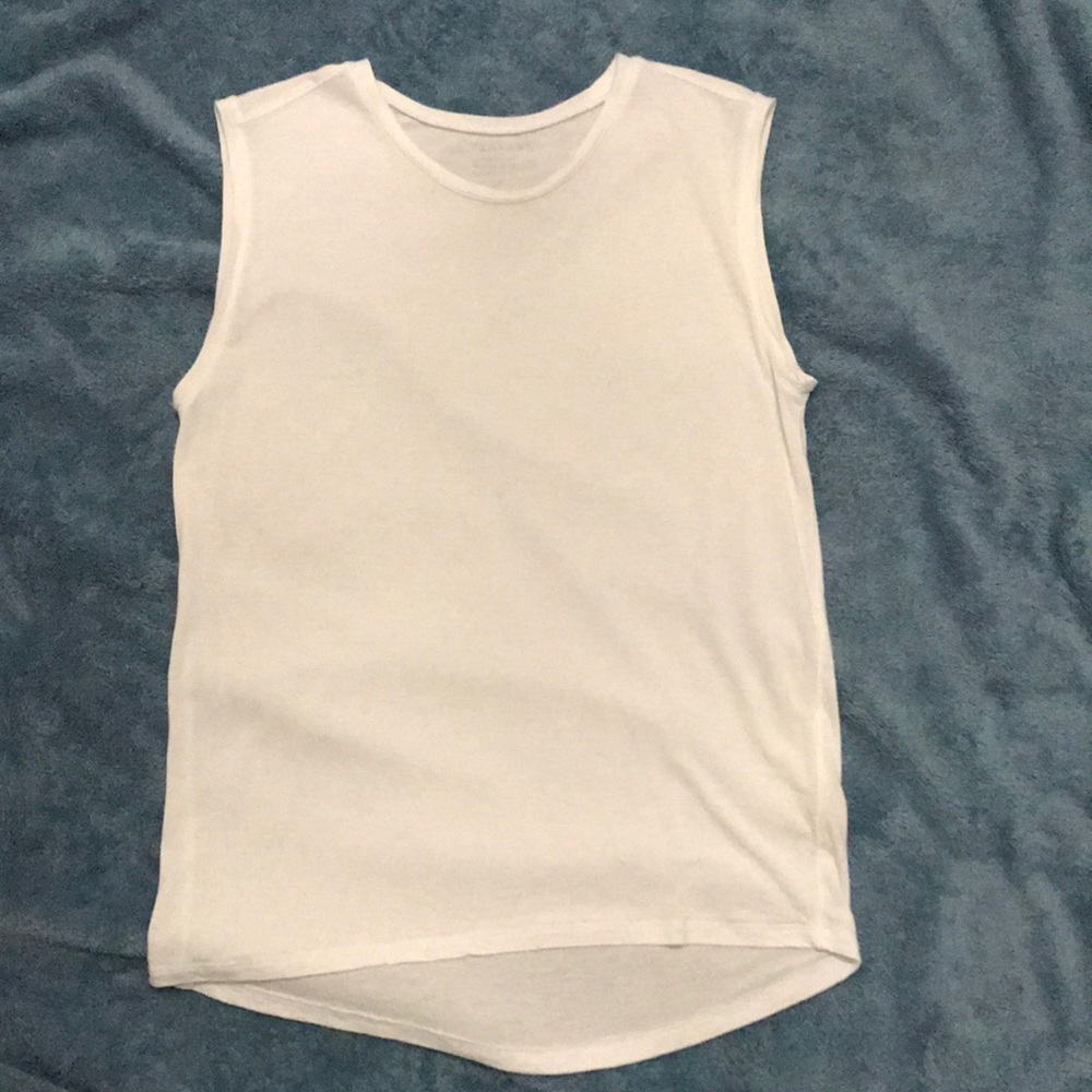 Everlane Muscle Tank